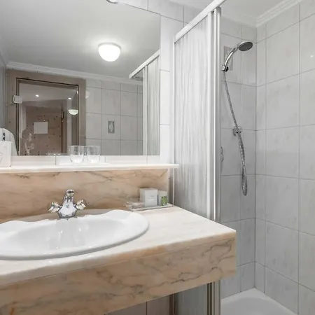 Bellevue 4*